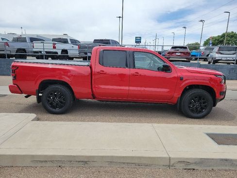 New 2026 Nissan Frontier SV AWD/4WD image 8