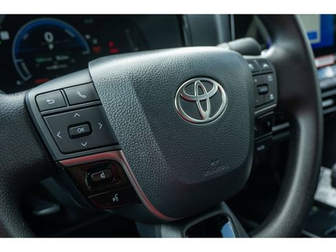New 2026 Toyota Camry LE image 30