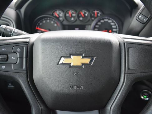 Used 2023 Chevrolet Silverado 1500 Custom image 11