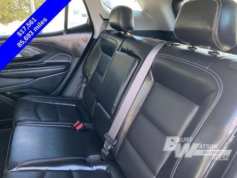 Used 2022 GMC Terrain SLT w/ LPO, Floor Liner Package image 16