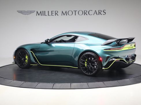 Used 2023 Aston Martin V12 Vantage RWD image 4