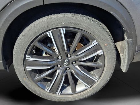Used 2022 INFINITI QX50 Luxe w/ Appearance Package image 11