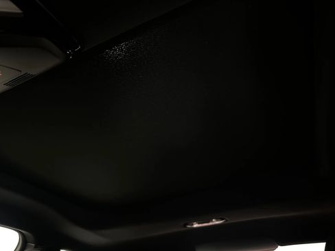 Used 2025 BMW 230i xDrive Coupe image 37