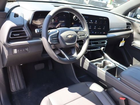 New 2026 Chevrolet Traverse LT w/ Driver Confidence Package AWD/4WD image 6