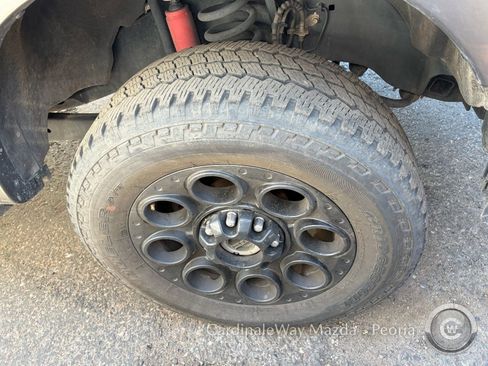 Used 2022 Ford F350 Lariat w/ Tremor Off-Road Package image 9