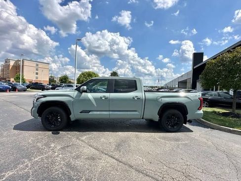 Used 2024 Toyota Tundra Platinum w/ TRD Off-Road Package AWD/4WD image 8