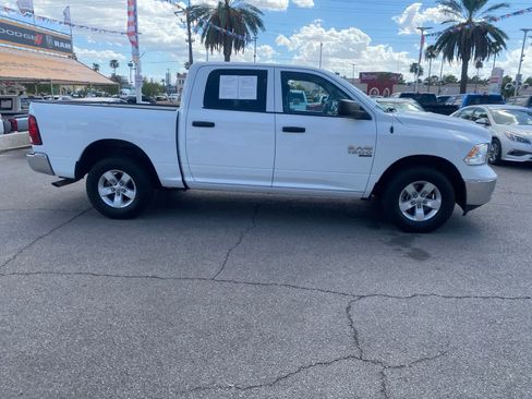 Used 2022 RAM 1500 Classic SLT w/ Electronics Group AWD/4WD image 5