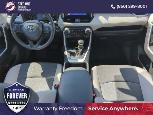 Used 2024 Toyota RAV4 XLE w/ Convenience Package FWD image 15