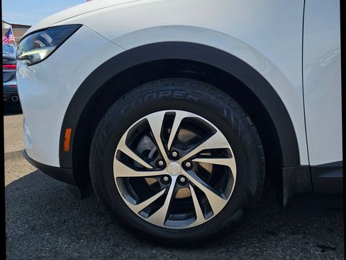 Used 2021 Buick Envision Essence AWD/4WD image 33