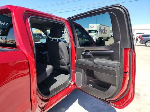 Used 2024 Chevrolet Silverado 1500 RST w/ Z71 Off-Road Package image 29
