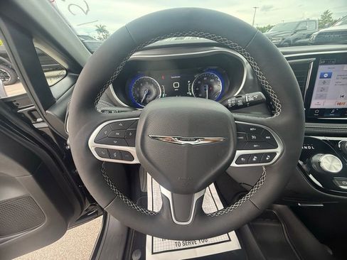 New 2026 Chrysler Pacifica Select image 21