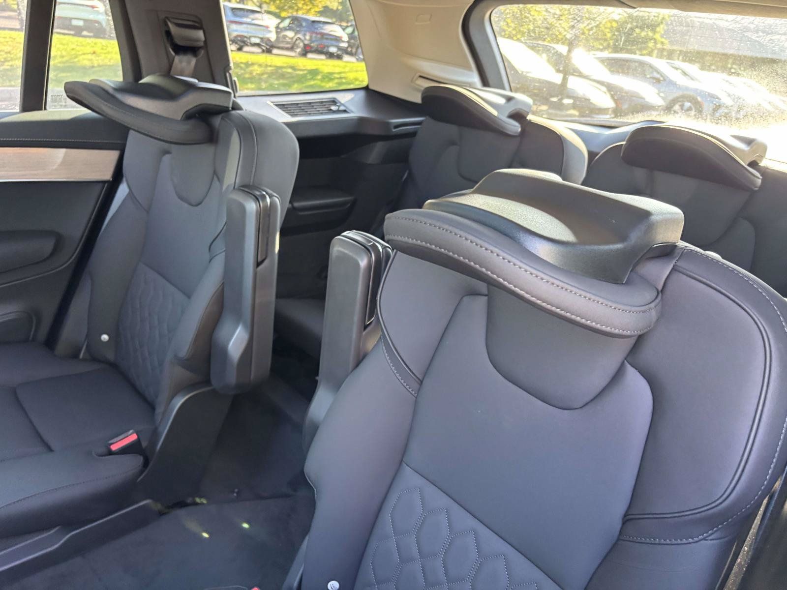 Used 2026 Volvo XC90 B6 Plus w/ Protection Package Premier AWD/4WD image 27