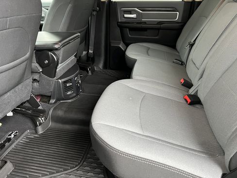 Used 2020 RAM 2500 Big Horn w/ Level 2 Equipment Group image 19