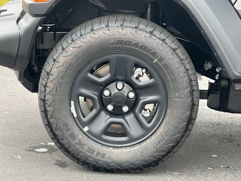 New 2026 Jeep Wrangler Sport AWD/4WD image 24