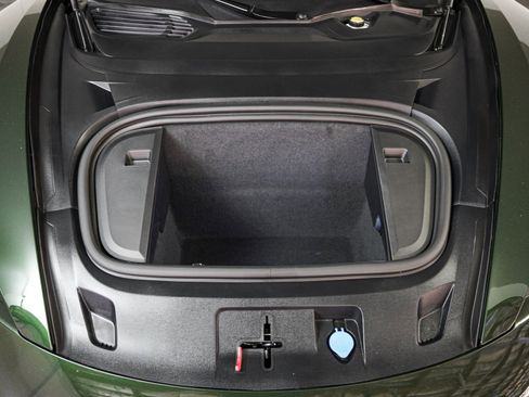 Used 2025 Porsche Taycan 4S image 12