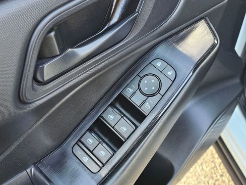 Certified 2024 Nissan Rogue S image 18