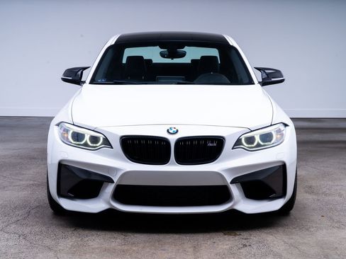 Used 2017 BMW M2 RWD image 2