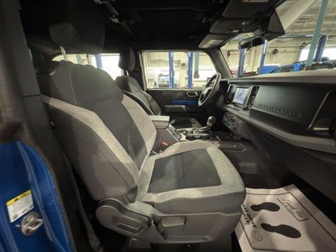Used 2022 Ford Bronco 2-Door AWD/4WD image 16