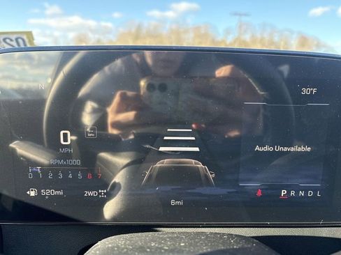 New 2026 Chevrolet Traverse LT w/ Sun and Wheel Package image 12