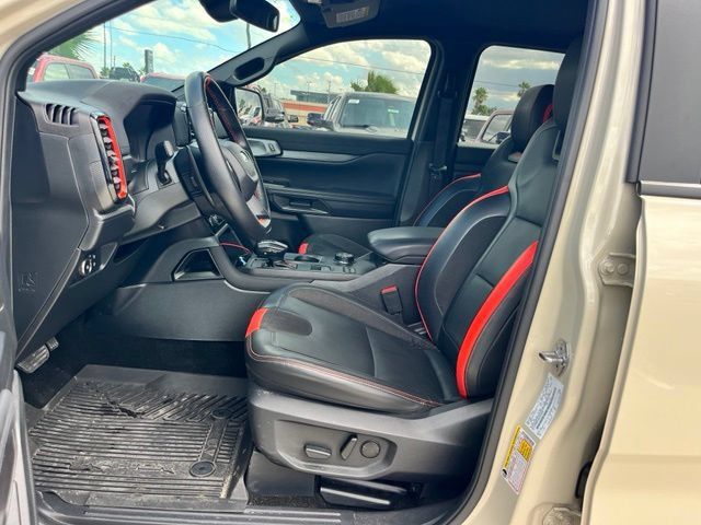 Used 2025 Ford Ranger Raptor AWD/4WD image 9