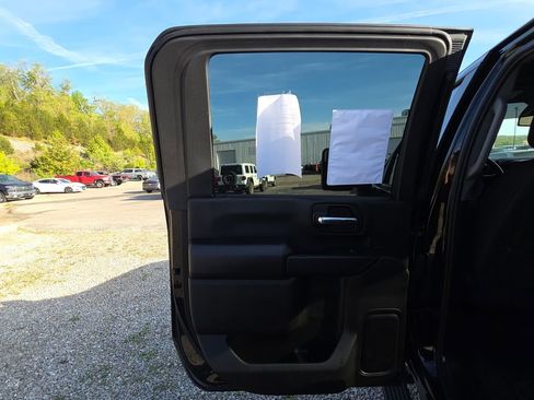 Used 2024 Chevrolet Silverado 2500 Custom w/ Custom Value Package AWD/4WD image 13