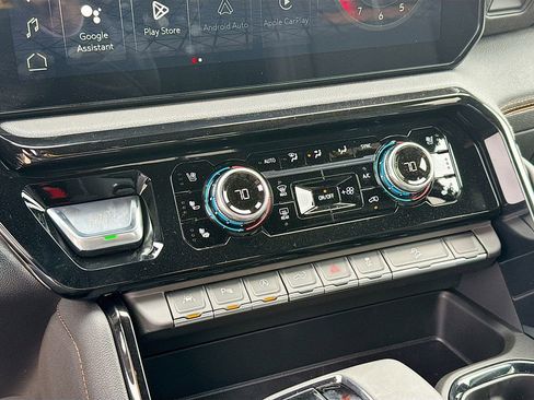 Certified 2026 GMC Sierra 1500 AT4 w/ AT4 Premium Package image 19