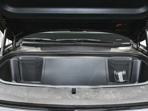 Used 2025 Rivian R1S Adventure image 80