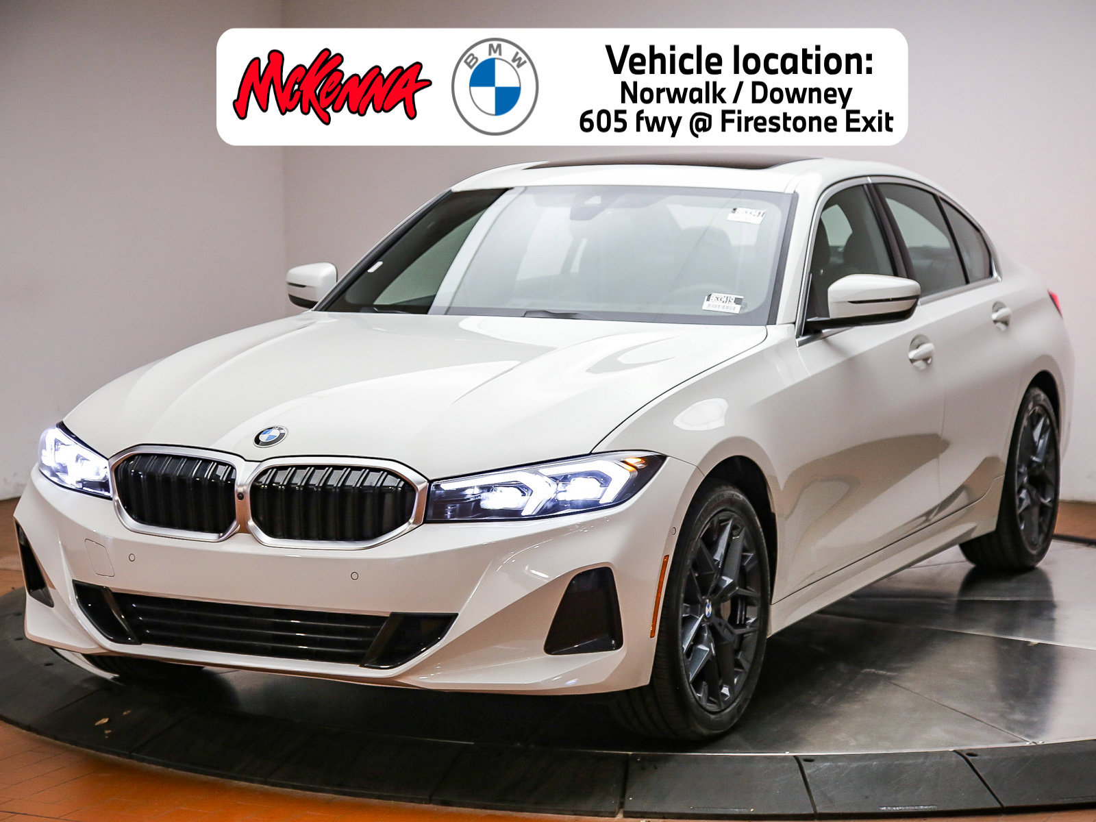 Used 2026 BMW 330i Sedan w/ Premium Package RWD image 1