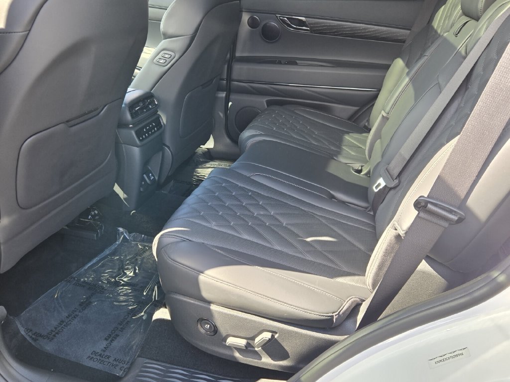Certified 2026 Genesis GV80 3.5T Prestige AWD/4WD image 11
