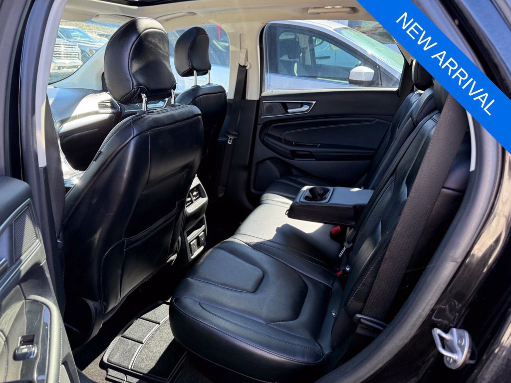 Used 2019 Ford Edge Titanium AWD/4WD image 15