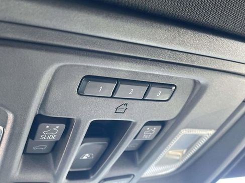 Used 2024 Chevrolet Silverado 2500 High Country w/ High Country Premium Package image 28