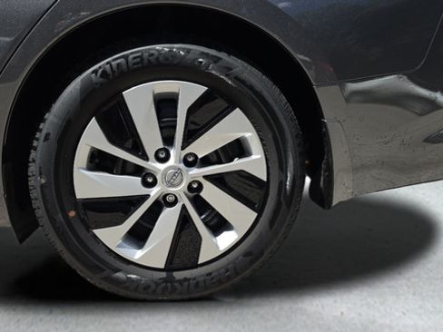 Certified 2025 Nissan Altima 2.5 S FWD image 36