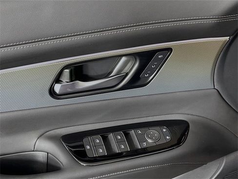 Used 2025 Nissan Murano SL image 19