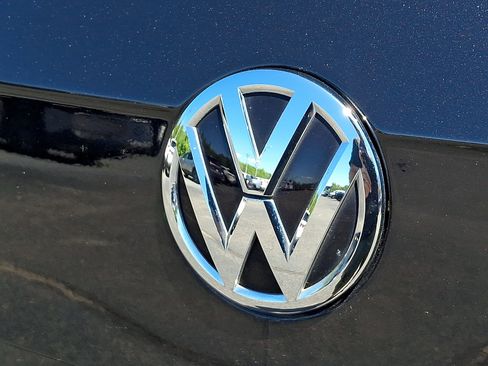 Used 2020 Volkswagen Tiguan S AWD/4WD image 29