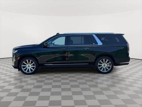 Used 2024 Cadillac Escalade ESV Premium Luxury Platinum AWD/4WD image 4