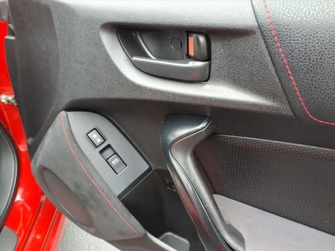 Used 2014 Scion FR-S image 11