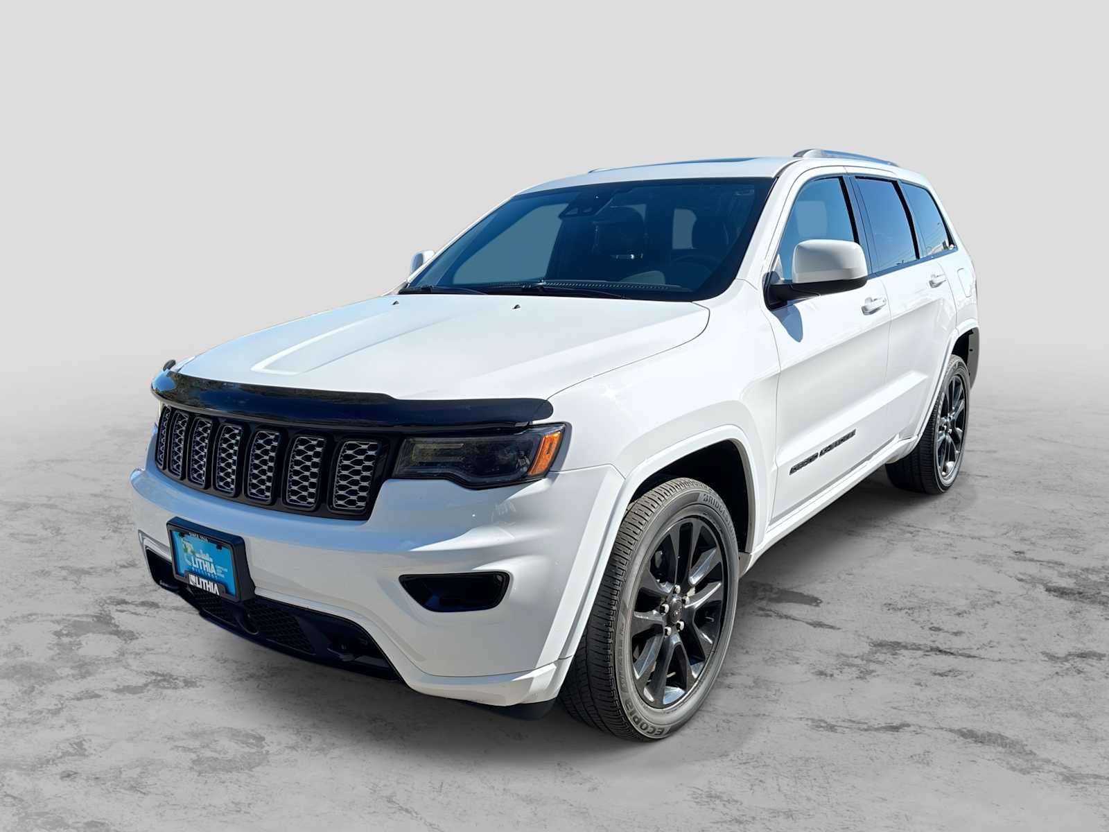 Used 2020 Jeep Grand Cherokee Altitude AWD/4WD image 1