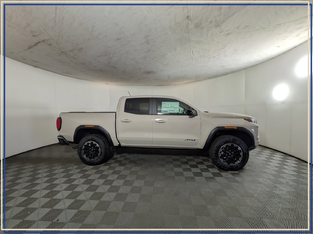 New 2026 GMC Canyon AT4 w/ Technology Plus Package AWD/4WD image 6