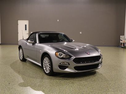 Used 2017 FIAT 124 Spider Classica