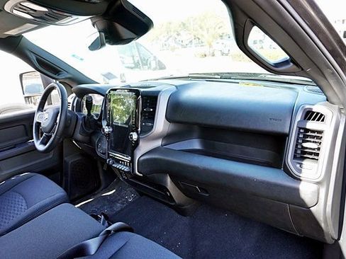 New 2026 RAM 2500 Tradesman AWD/4WD image 12