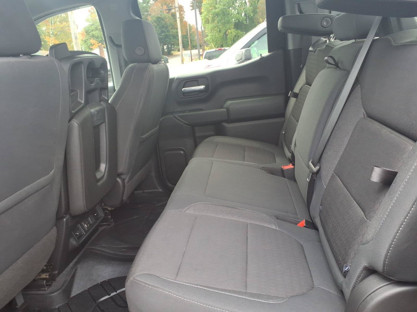 Used 2019 Chevrolet Silverado 1500 LT w/ True North Edition AWD/4WD image 8