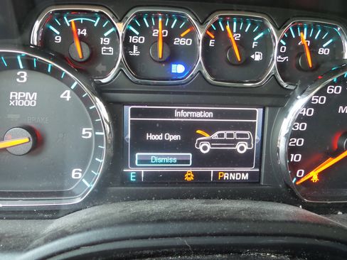 Used 2015 Chevrolet Tahoe LT image 45