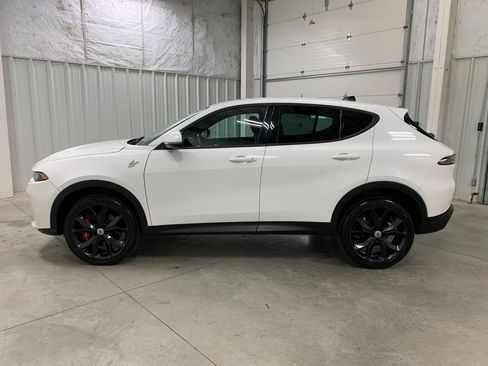 Used 2024 Dodge Hornet GT w/ Track Pack AWD/4WD image 4