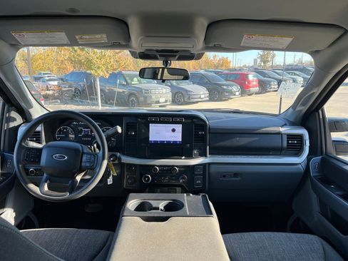 Used 2024 Ford F350 XLT image 20