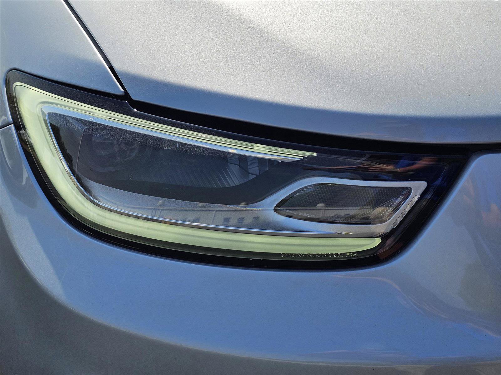 New 2026 Chrysler Pacifica Select w/ S Appearance Package FWD image 4