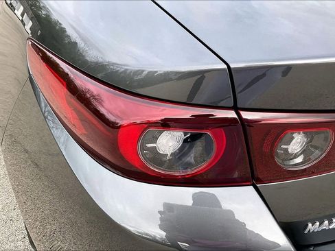 Certified 2023 MAZDA MAZDA3 s FWD image 29
