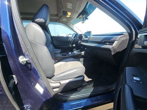 Used 2023 Mitsubishi Outlander SE AWD/4WD image 11