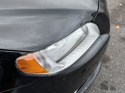 Used 2010 Volvo S80 3.2 image 14