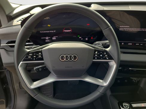 Used 2025 Audi Q6 e-tron Premium Plus w/ Premium Plus image 22