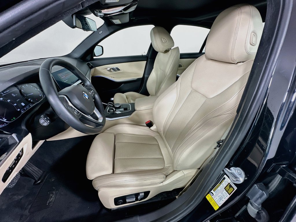 Used 2022 BMW 330i Sedan RWD image 21